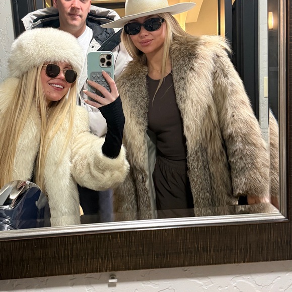 RARE Vintage 100% Lynx Fur Coat Real fur Luxury Jacket apres ski vibes - Picture 17 of 17